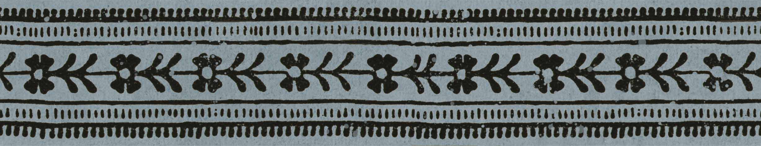 Antoinette Poisson Guirlande de fleurs Fries 116B