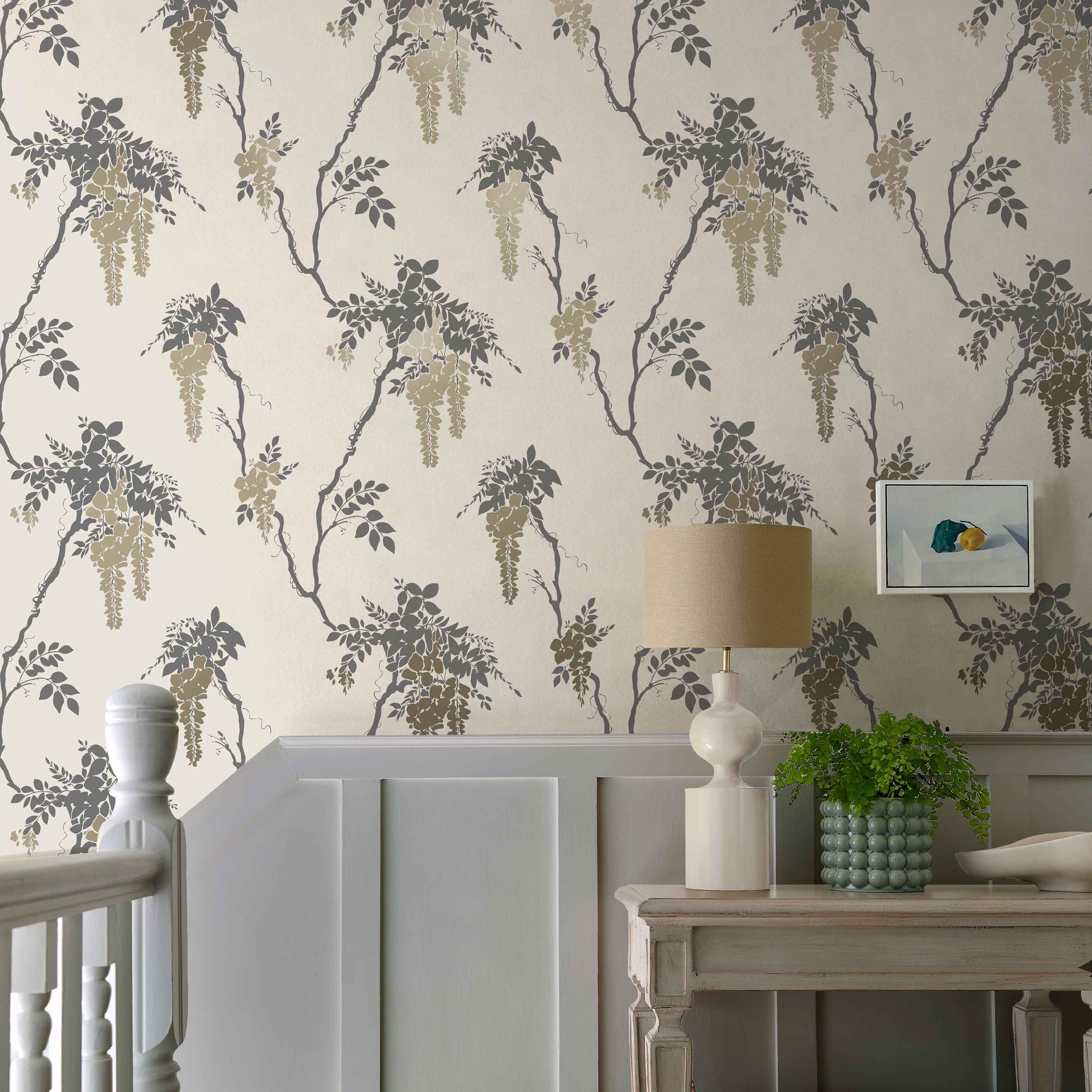 1838 Wallcoverings Leonora Behang 1703-109-04 - Gold and Black