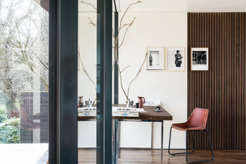 Schulhaus Weiß Nr. 291