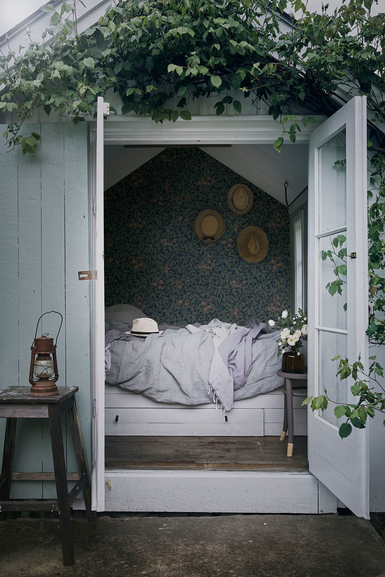 Sandberg Linnea Behang 838-76 - Midnight Blue