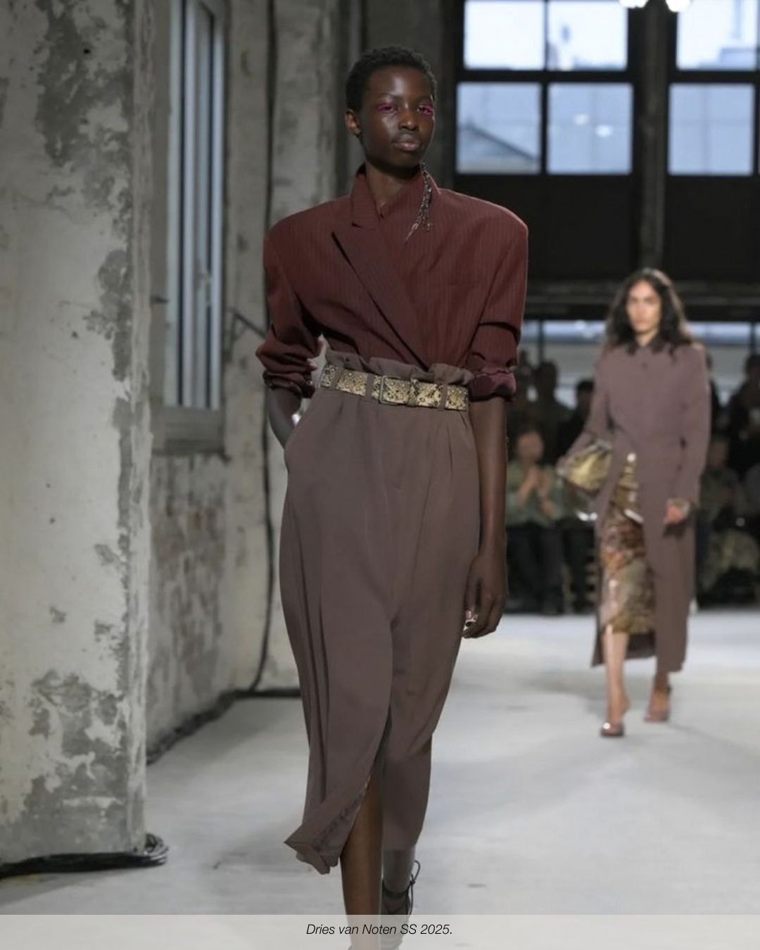 CALACATTA BURGUNDY NO. 1072