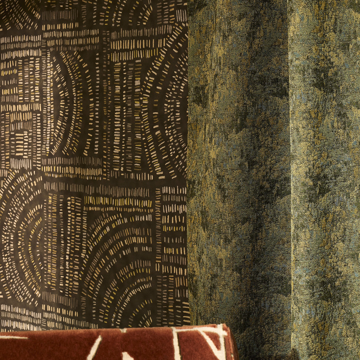 Harlequin Frescoes Behang 113291 — LAB COLOUR THE WORLD