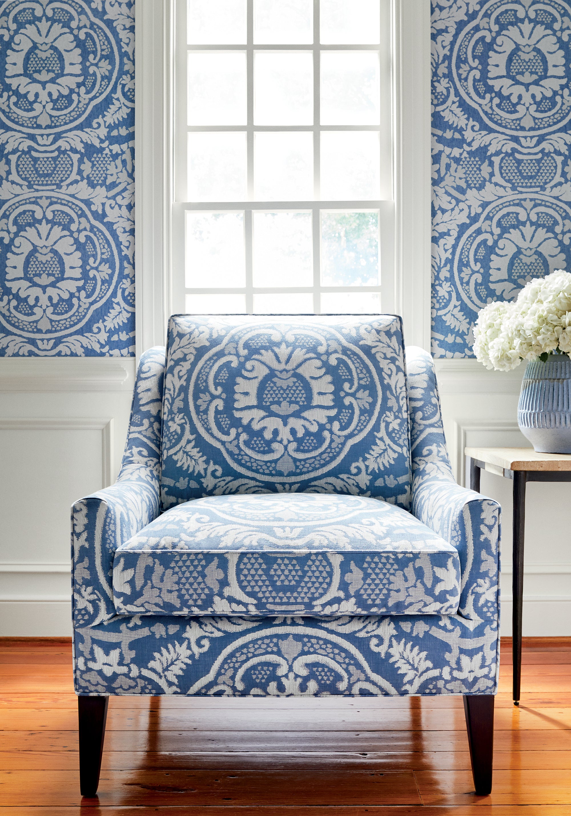 Thibaut Heritage Earl Damask Behang T10837 - sfeerbeeld