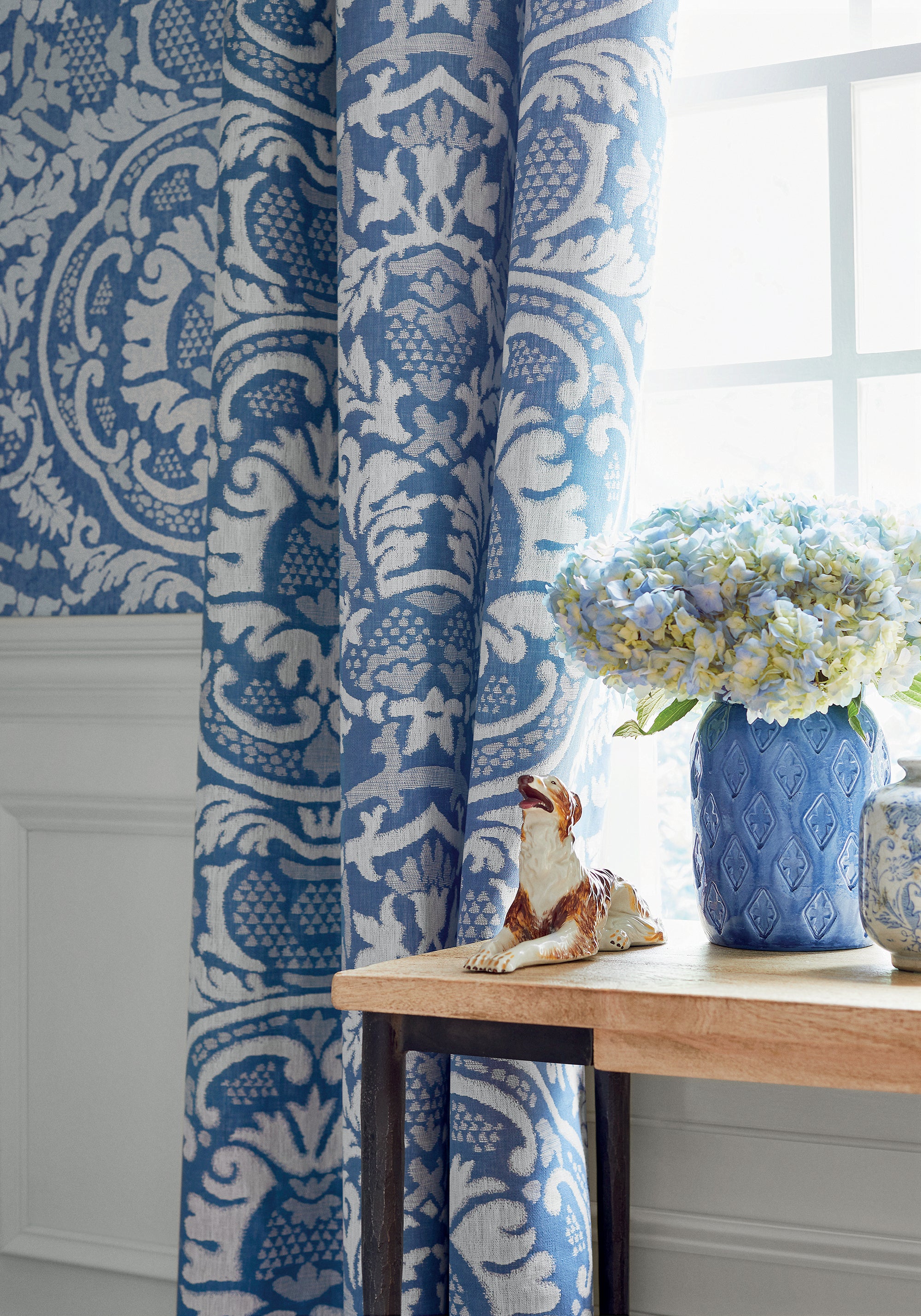Thibaut Heritage Earl Damask Behang T10837 - sfeerbeeld