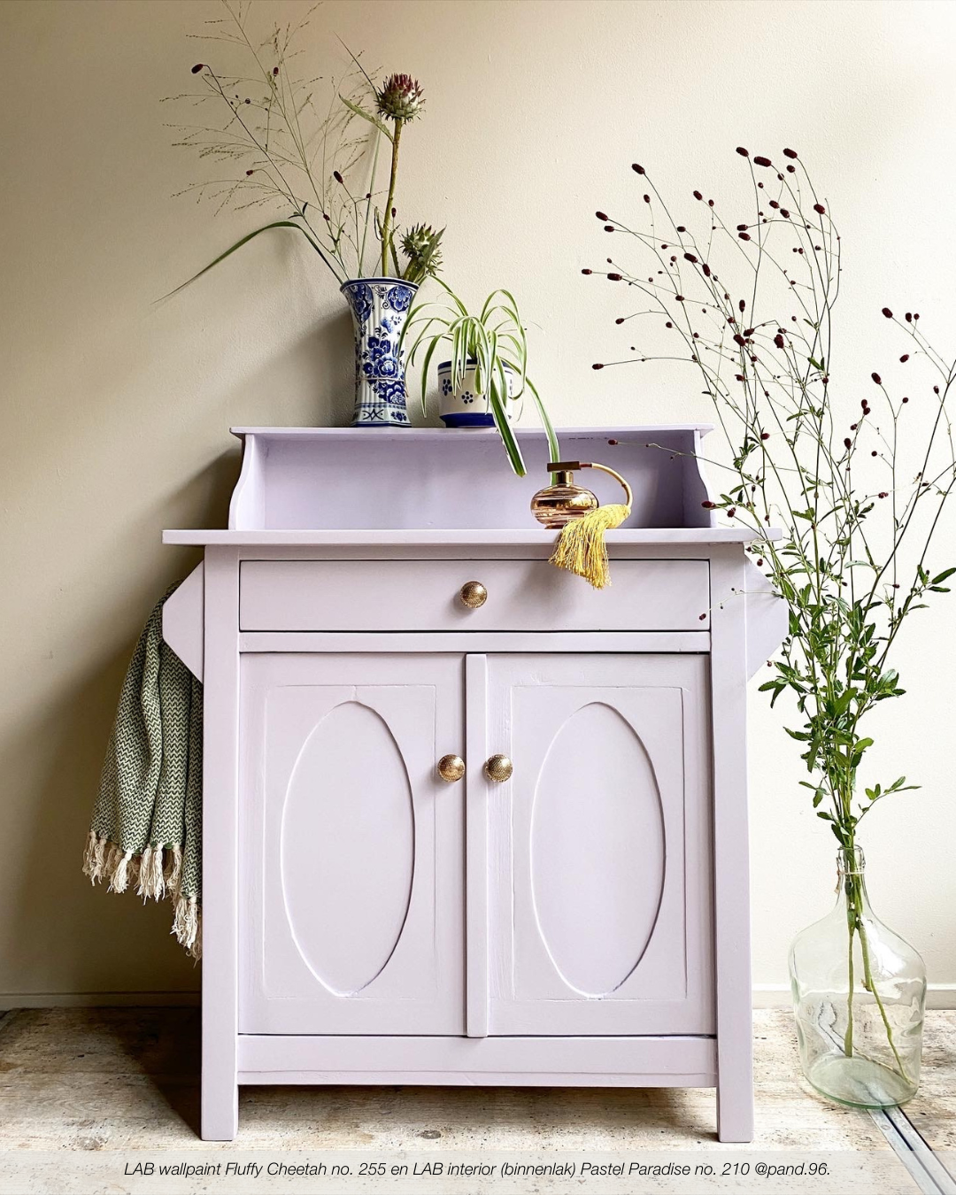 PASTEL PARADISE NO. 210