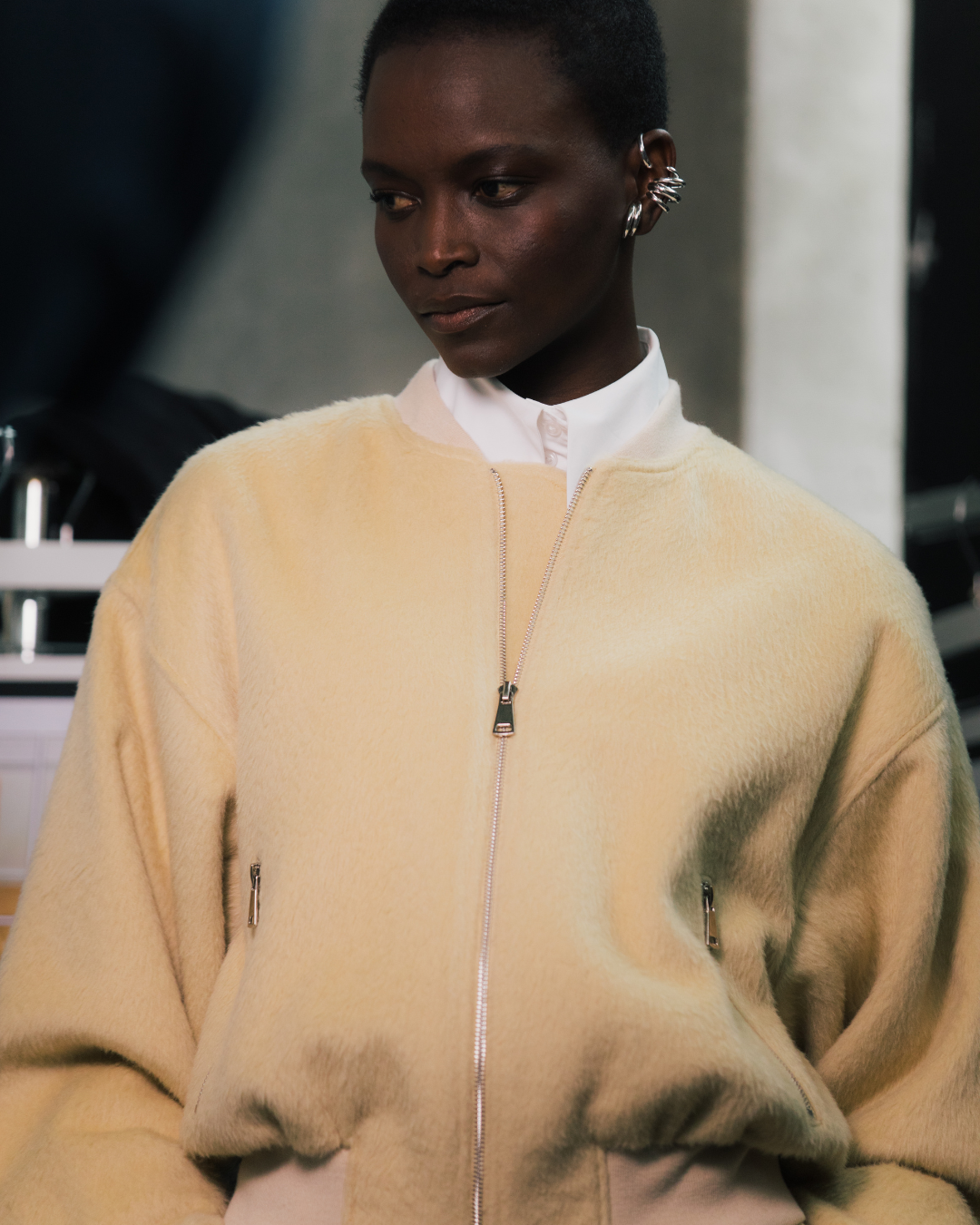 SENSATIONAL SAND NO. 290