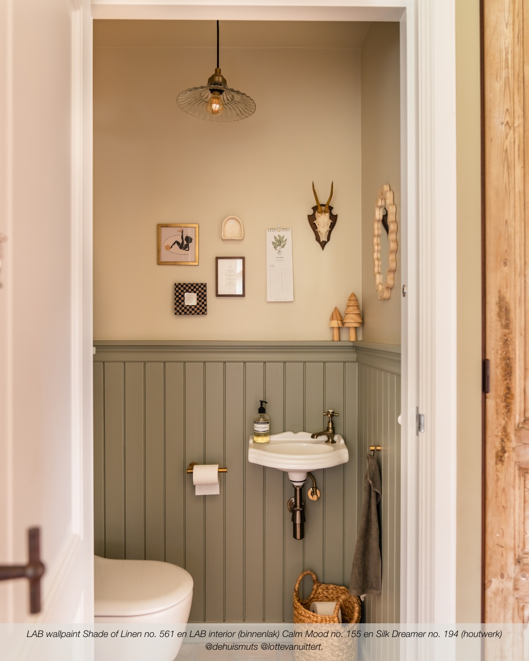 SHADE OF LINEN NO. 561