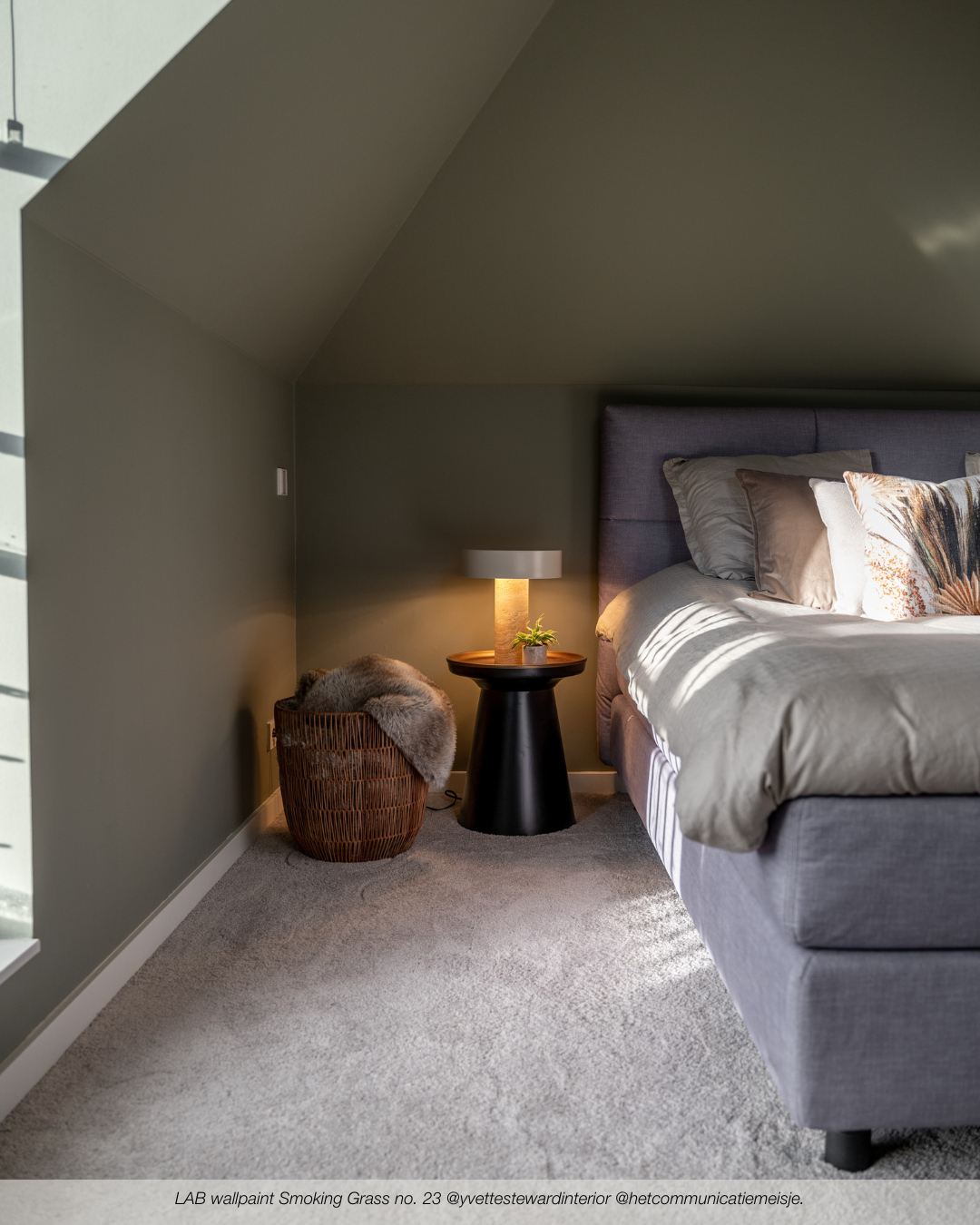 Smoking grass no. 23