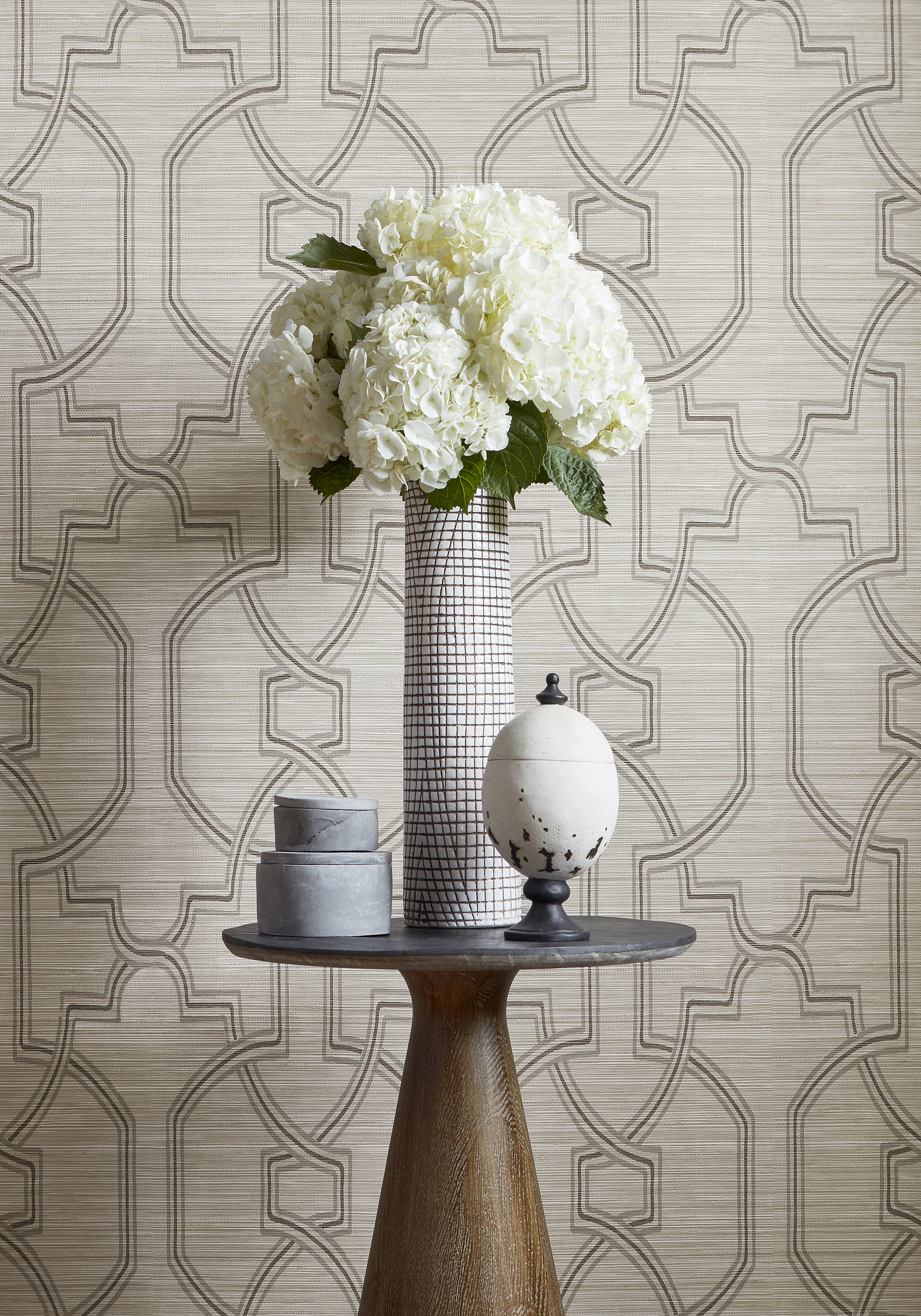 Thibaut Texture Resource 6 Promenade Behang T278 - sfeerbeeld