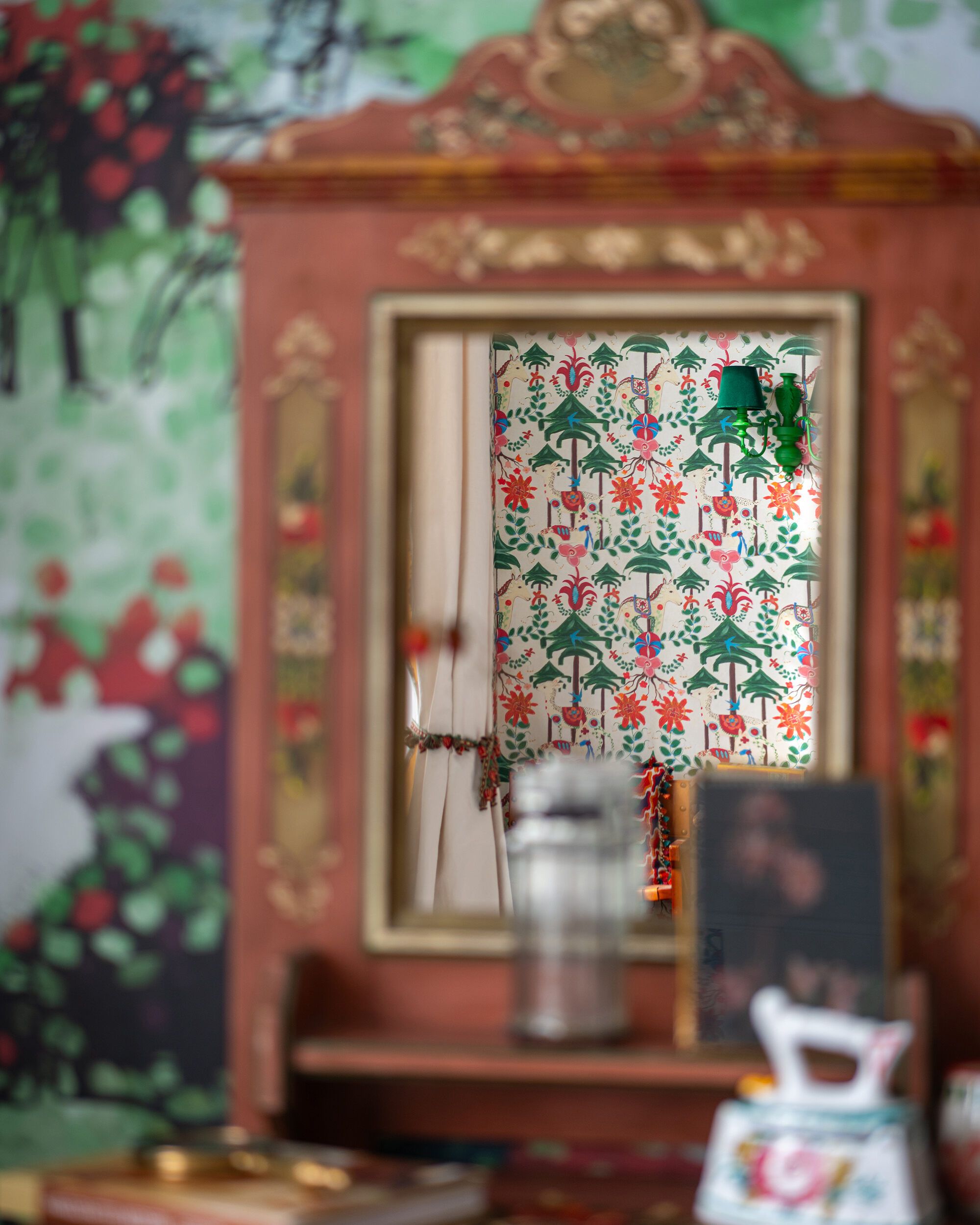 Mind The Gap A Woodland Tale Cream Behang