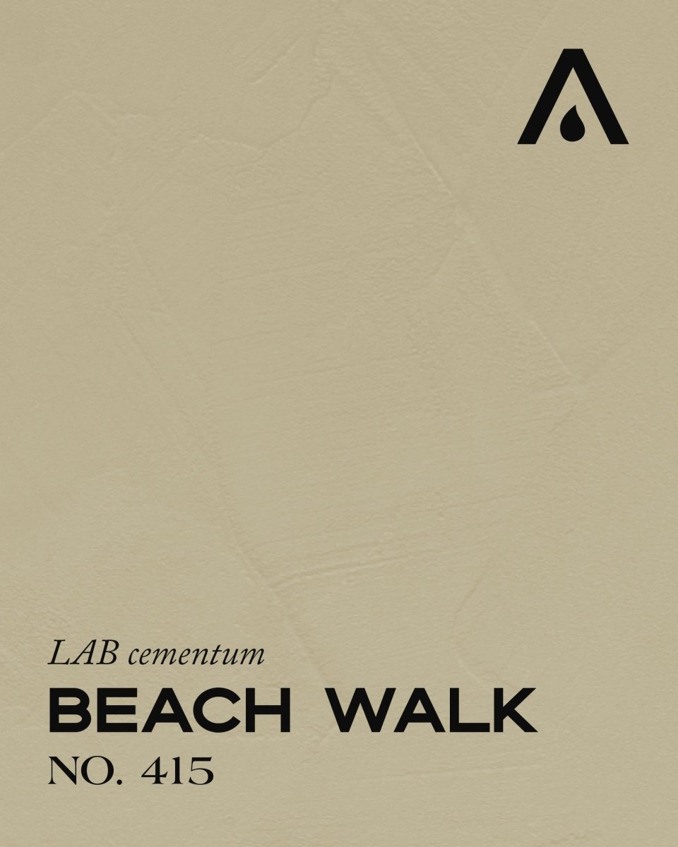 BEACH WALK NO. 415 - LAB COLOUR THE WORLD