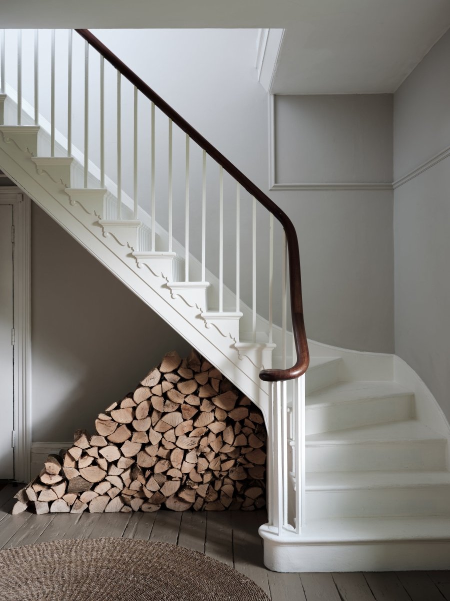 Cornforth White no. 228 - LAB COLOUR THE WORLD