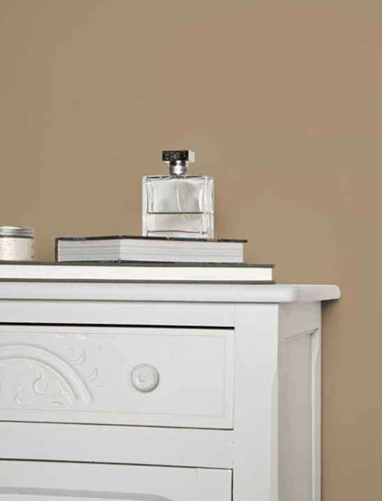 Dauphin no. 54 - LAB COLOUR THE WORLD