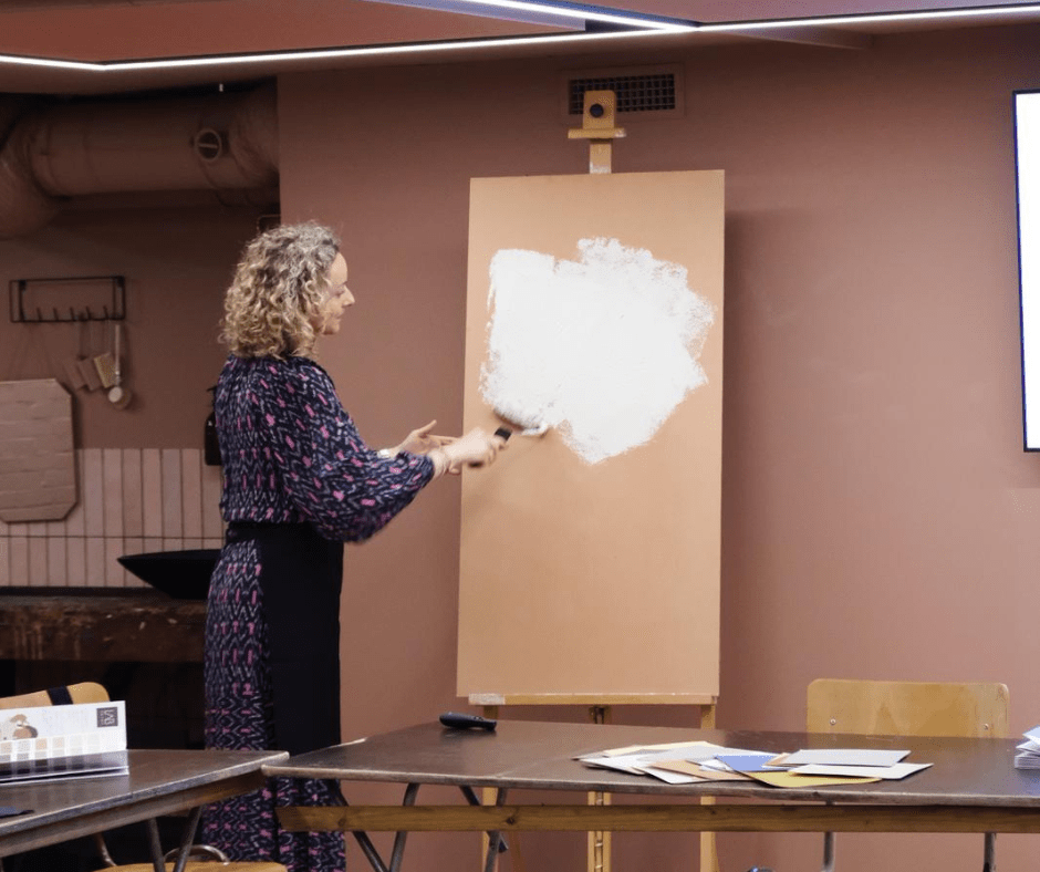 DO IT LAB - LAB COLOUR THE WORLD