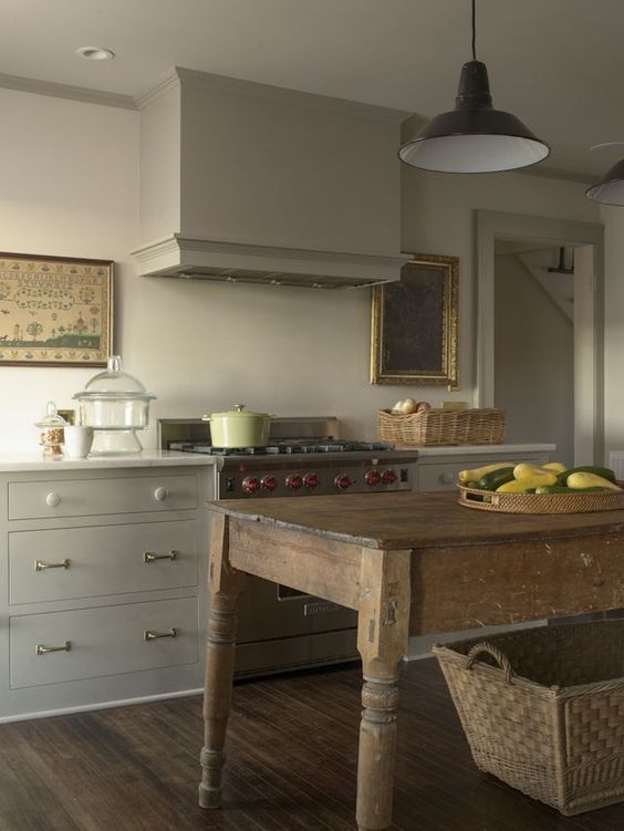 Hardwick White no. 5 - LAB COLOUR THE WORLD