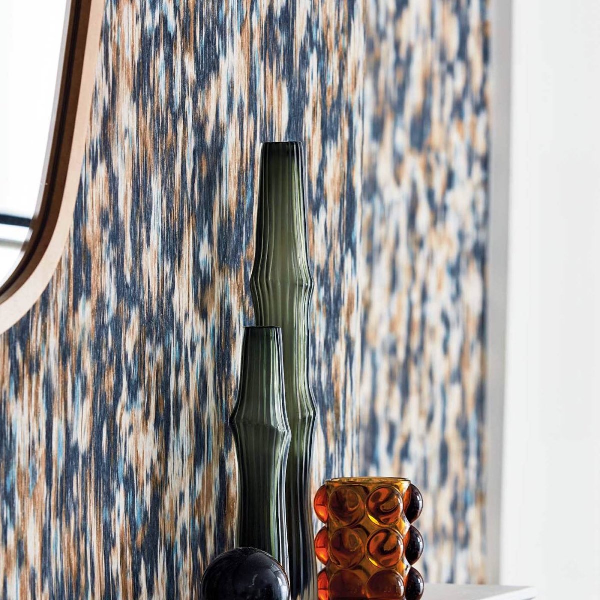 Harlequin Fade Wide Width Behang 112742 - LAB COLOUR THE WORLD