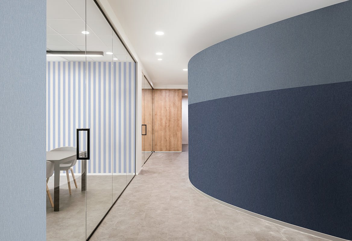 HookedOnWalls Neutralizer 01 Stripe behang 31646 - LAB COLOUR THE WORLD