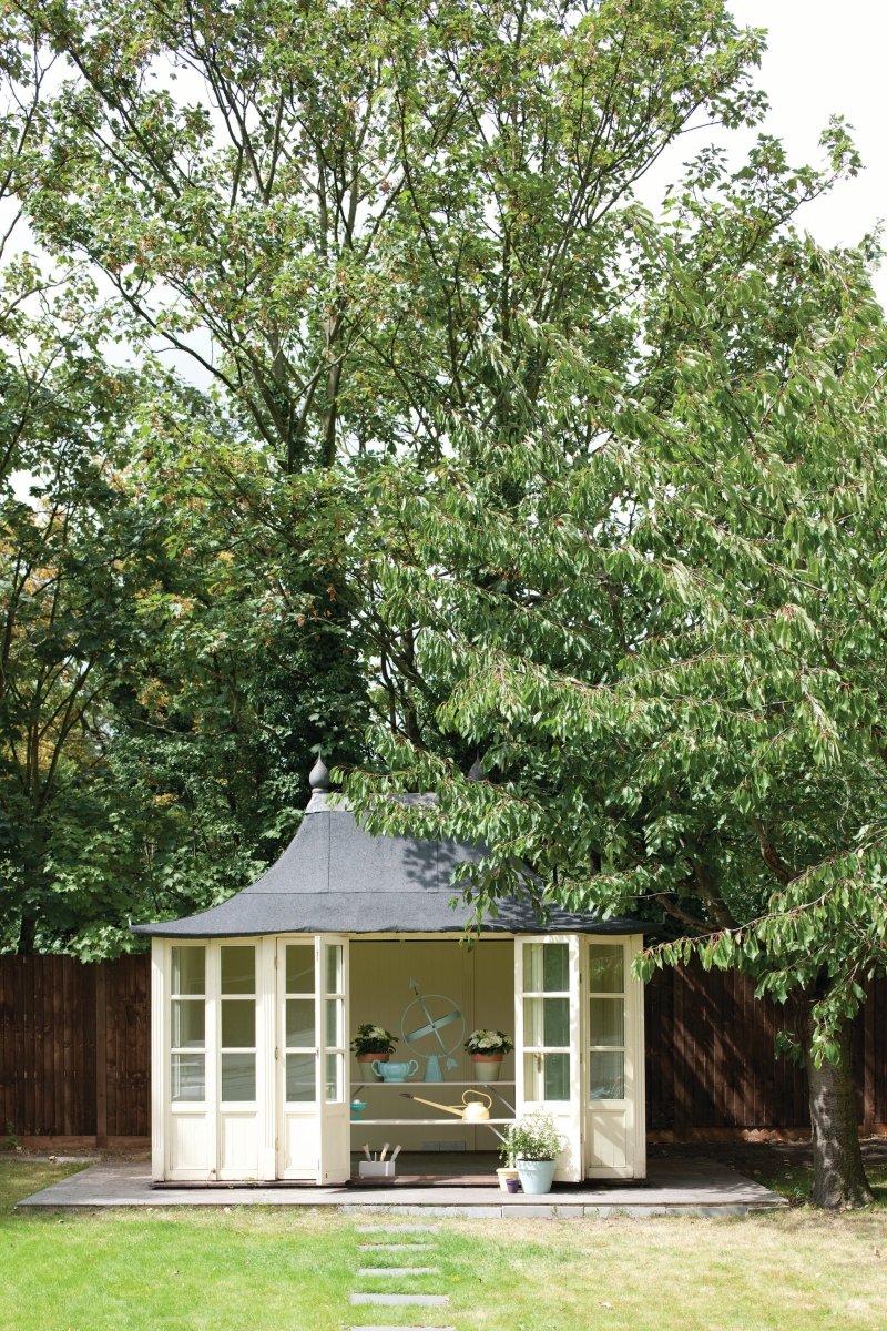 House White no. 2012 - LAB COLOUR THE WORLD