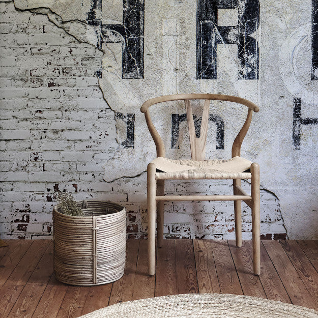 Les Dominotiers Letters & Rough Brick Wall Blanc Et Noir Behang DOM 409