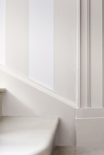 Little Greene Broad Stripe Behang 0286BSICING - LAB COLOUR THE WORLD