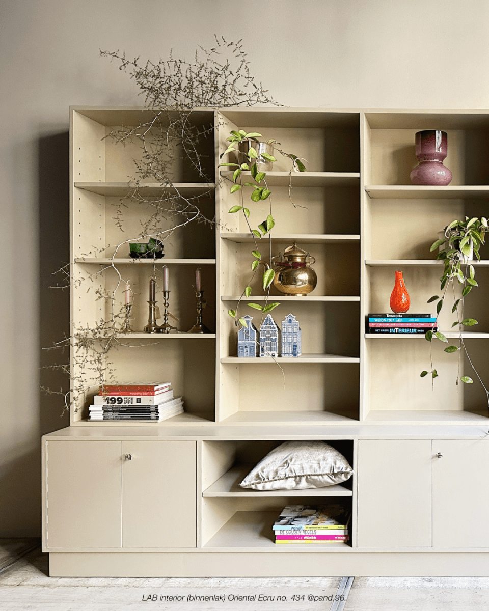 ORIENTAL ECRU NO. 434 - LAB COLOUR THE WORLD