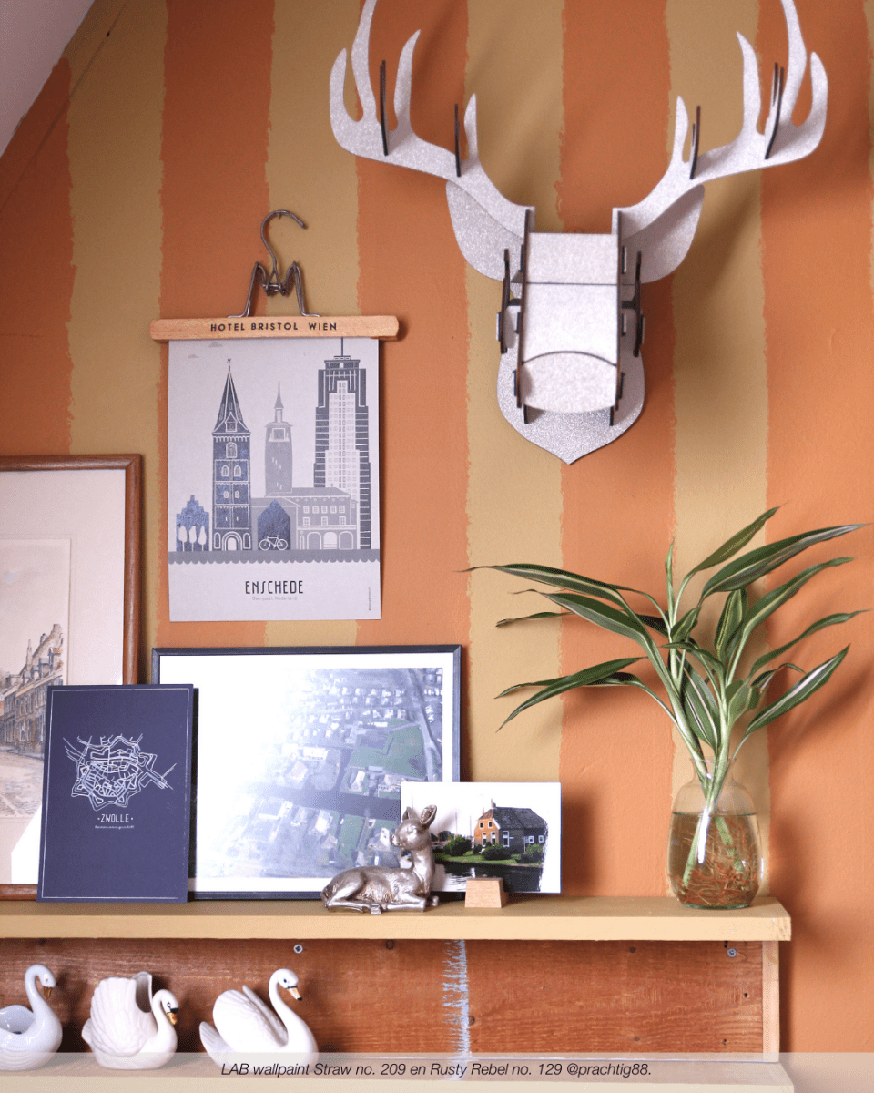 RUSTY REBEL NO. 129 - LAB COLOUR THE WORLD