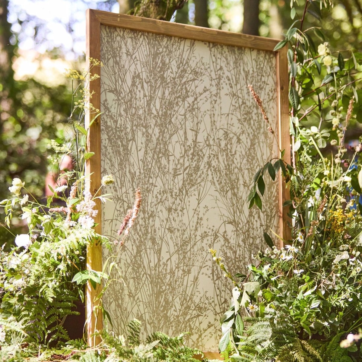 Sanderson Meadow Canvas Behang 215693 - LAB COLOUR THE WORLD