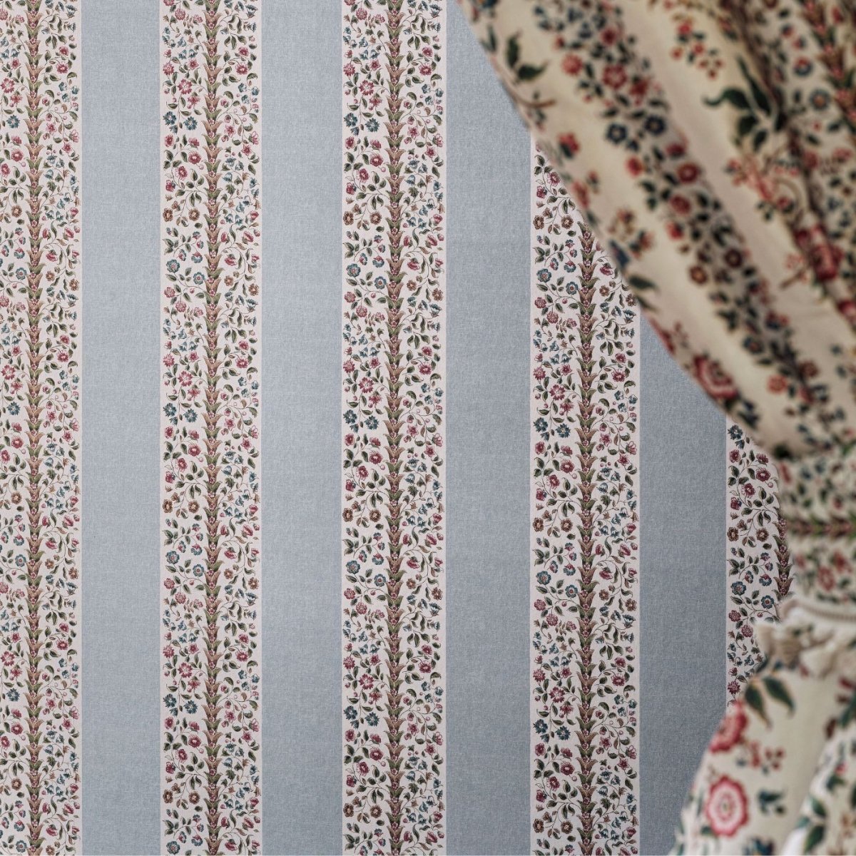 Sanderson Pergola Stripe Behang 217486 - LAB COLOUR THE WORLD