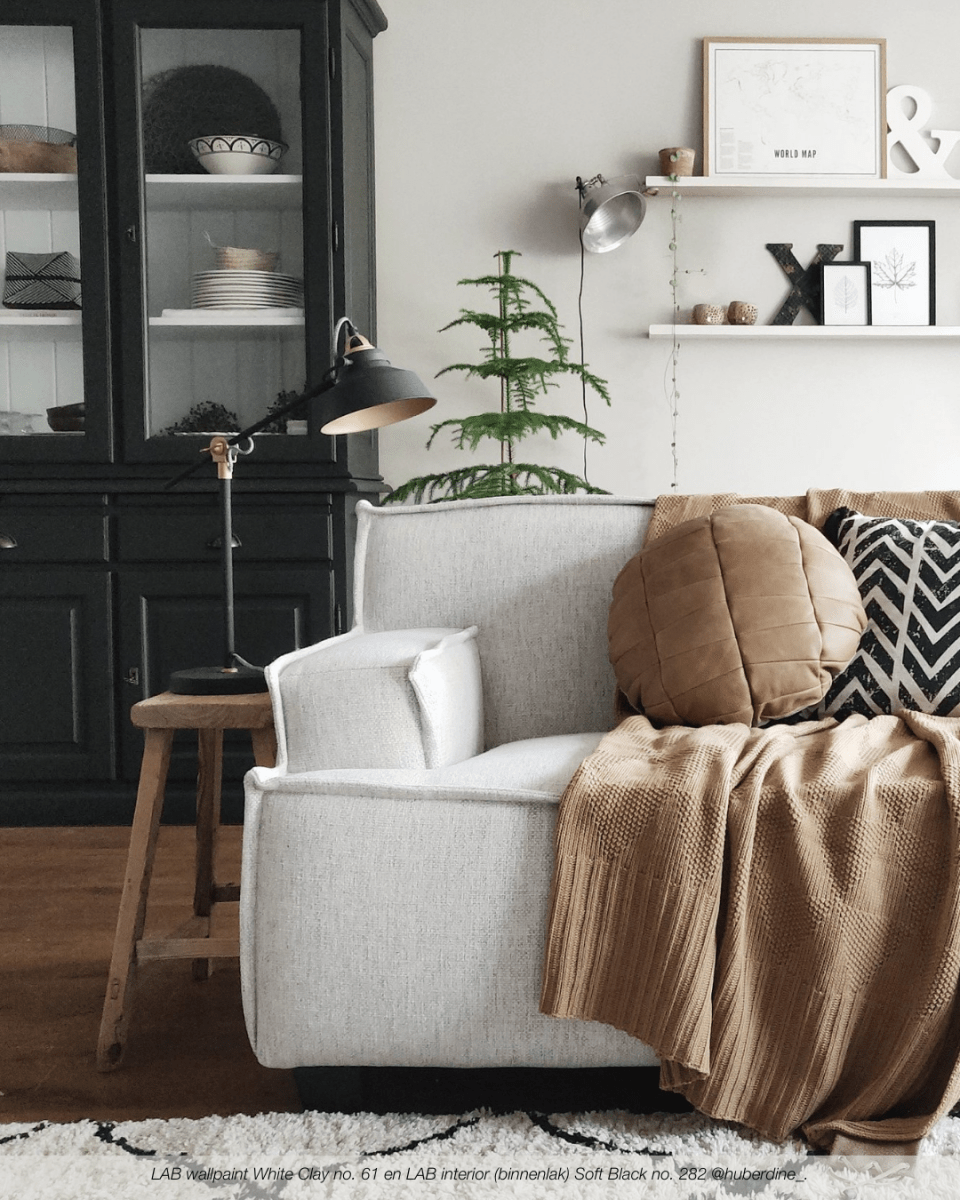 SOFT BLACK NO. 282 - LAB COLOUR THE WORLD