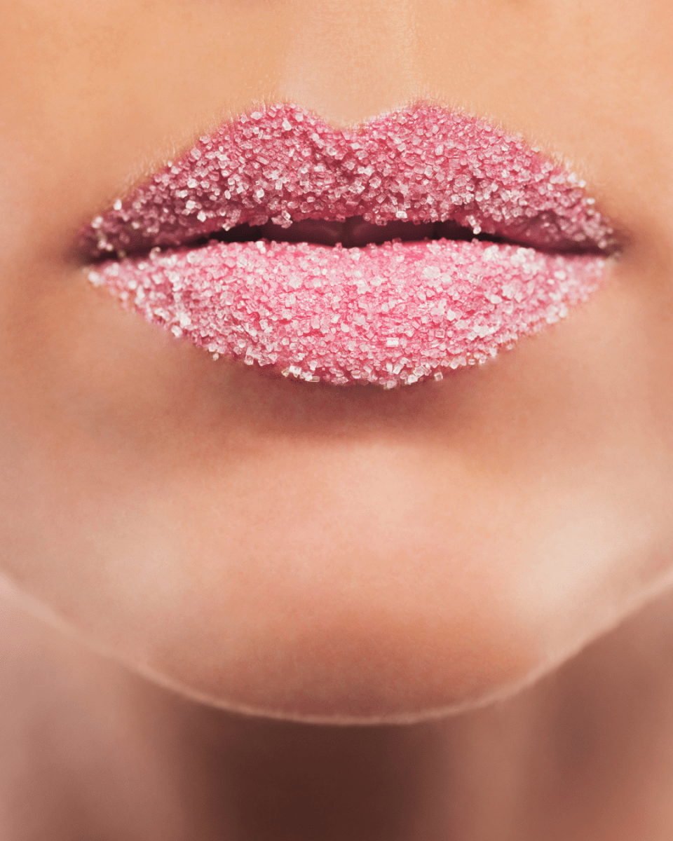 SUGAR KISS NO. 733 - LAB COLOUR THE WORLD