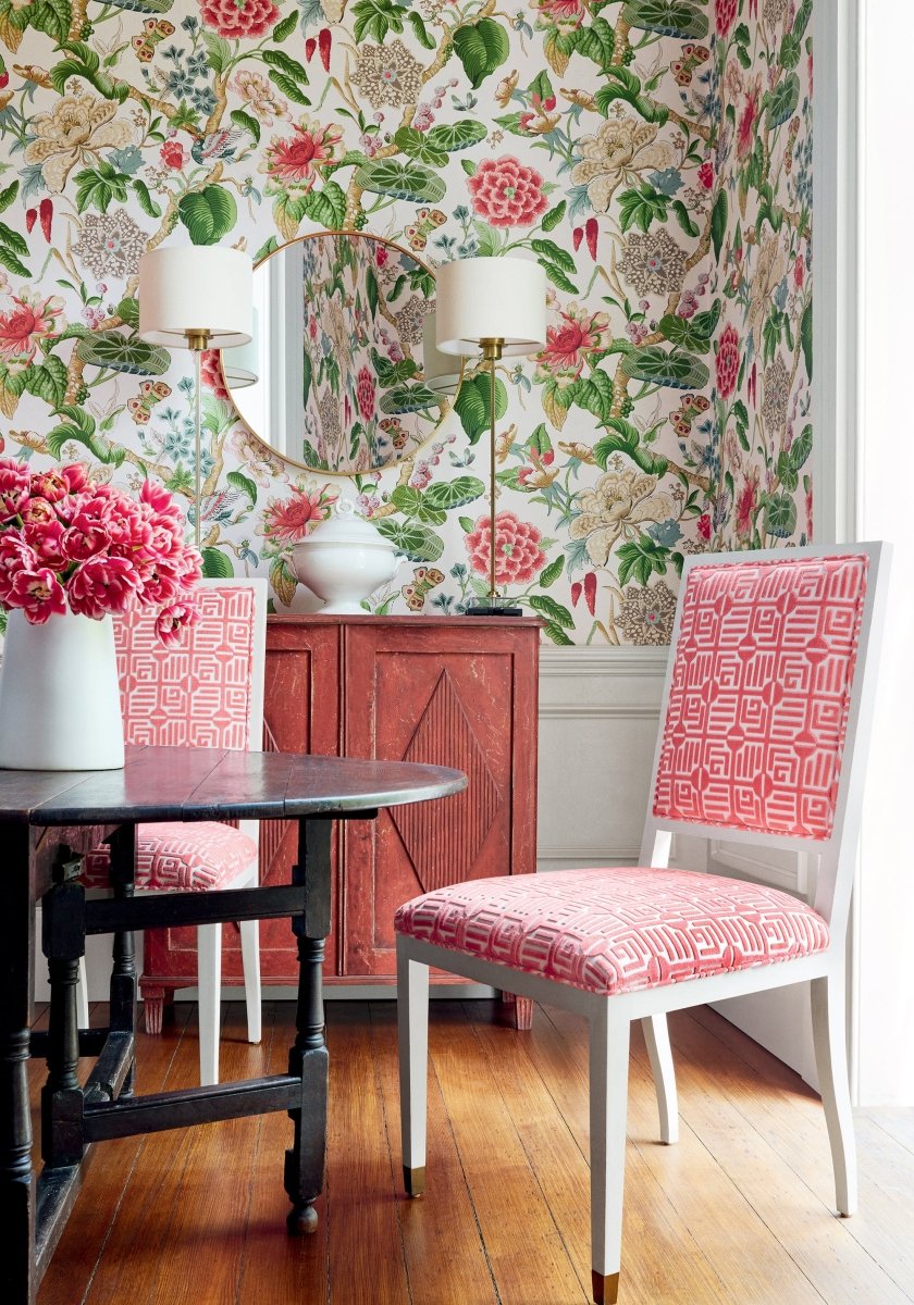 Thibaut Grand Palace Hill Garden Behang T13658 - LAB COLOUR THE WORLD