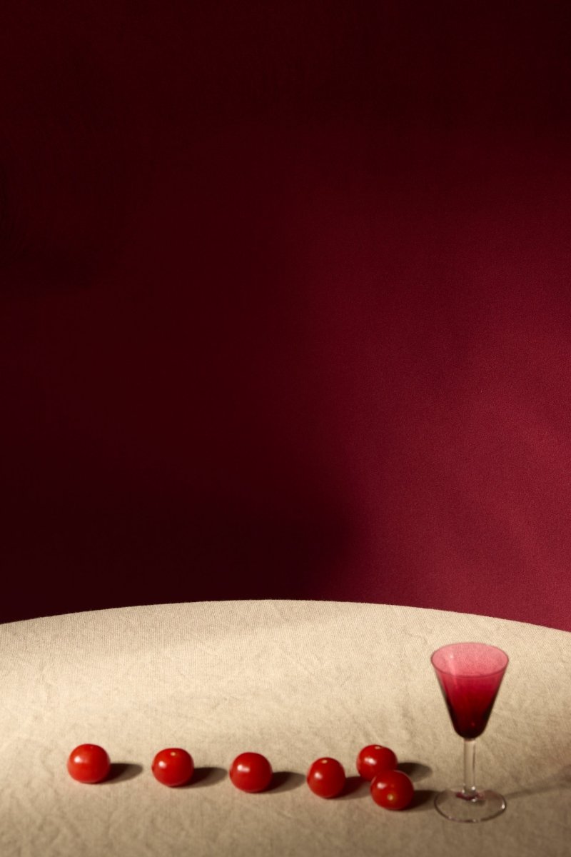 Tissage Mahieu Velveteen Behang Burgundy - LAB COLOUR THE WORLD