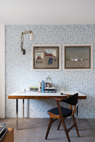 Behang Farrow and Ball Enigma BP5504 sfeer - Latest and Greatest Luxury By Nature