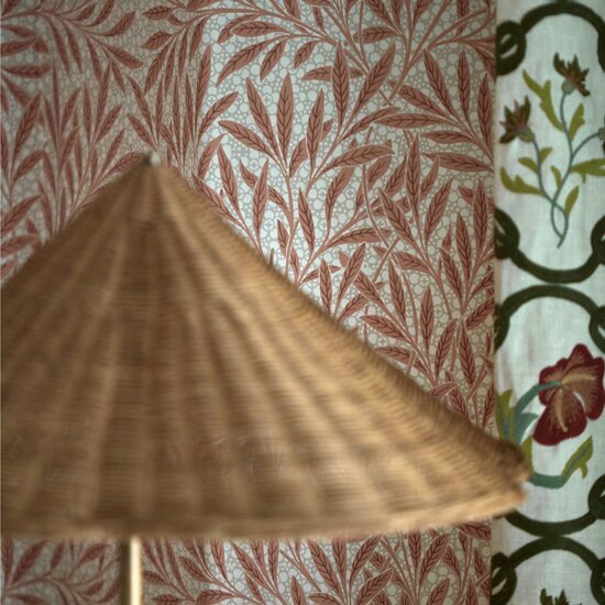Morris & Co. Emery's Willow Behang 217186 - LAB COLOUR THE WORLD