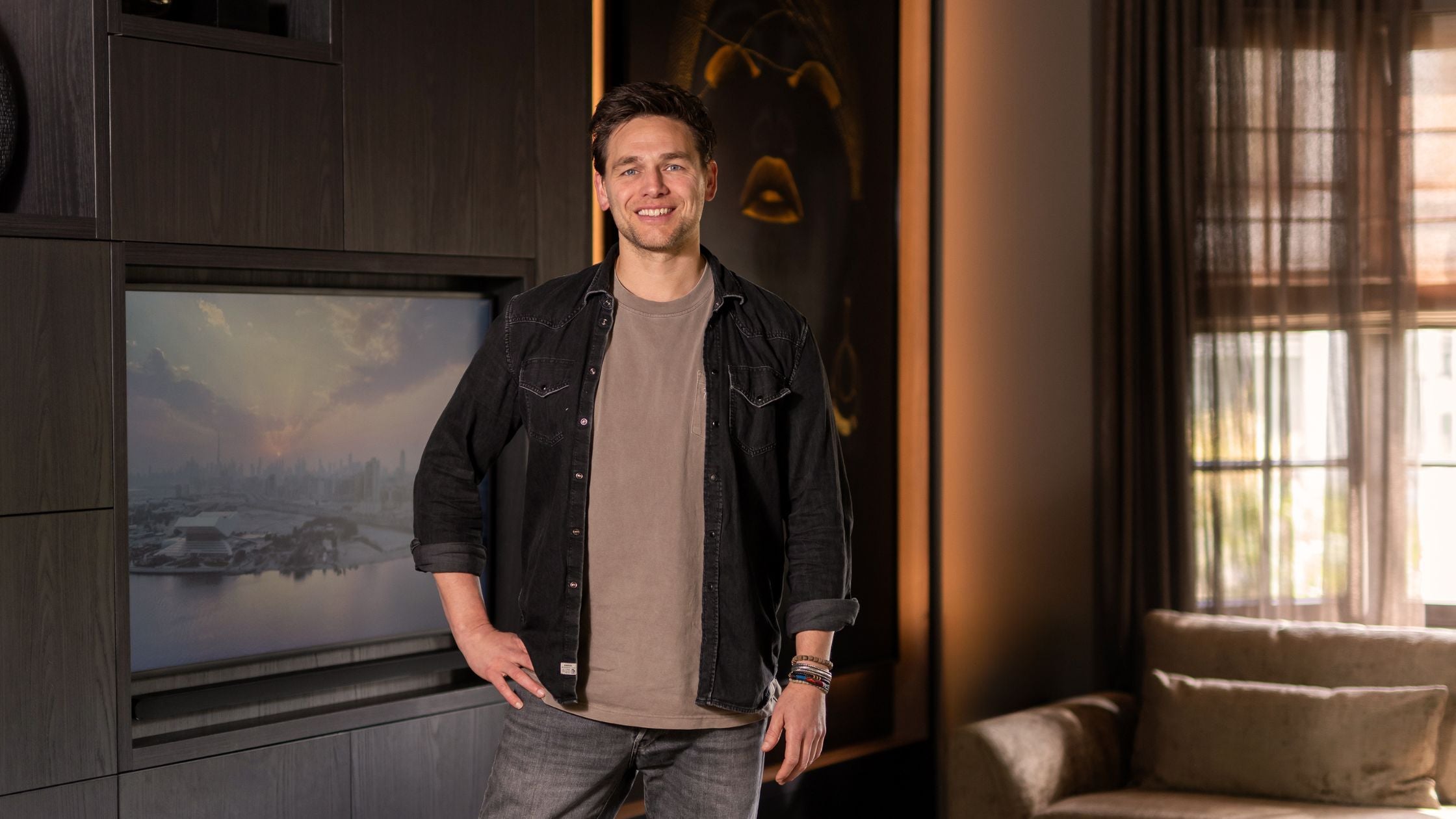 BEHIND THE SCENES BIJ LAB FOUNDER ROBERT