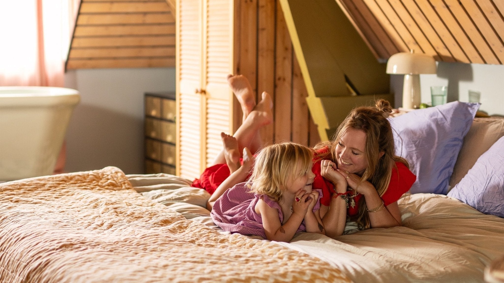 COPY PASTE: DIT ZIJN DE KLEUREN UIT HET HUIS VAN MAARTJE DIEPSTRATEN - LAB COLOUR THE WORLD