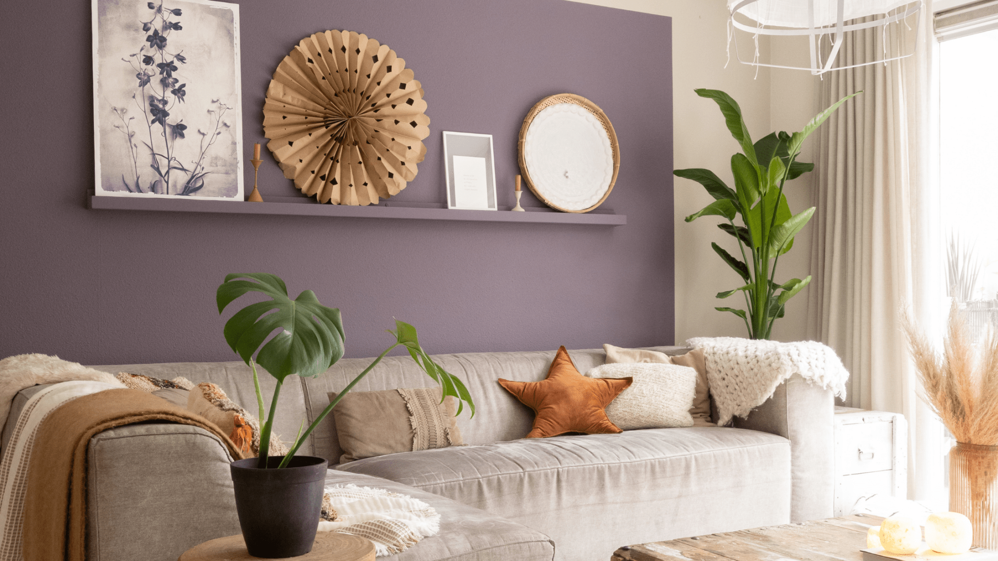 ZO ZIET DE TRENDKLEUR PAARS ERUIT IN DE WOONKAMER VAN INTERIEURBLOGGER IRENE - LAB COLOUR THE WORLD