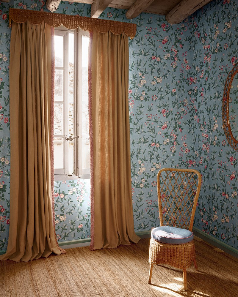 Manuel Canovas Haru Behang 03120-01