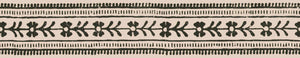 Antoinette Poisson Guirlande de fleurs Fries 116A