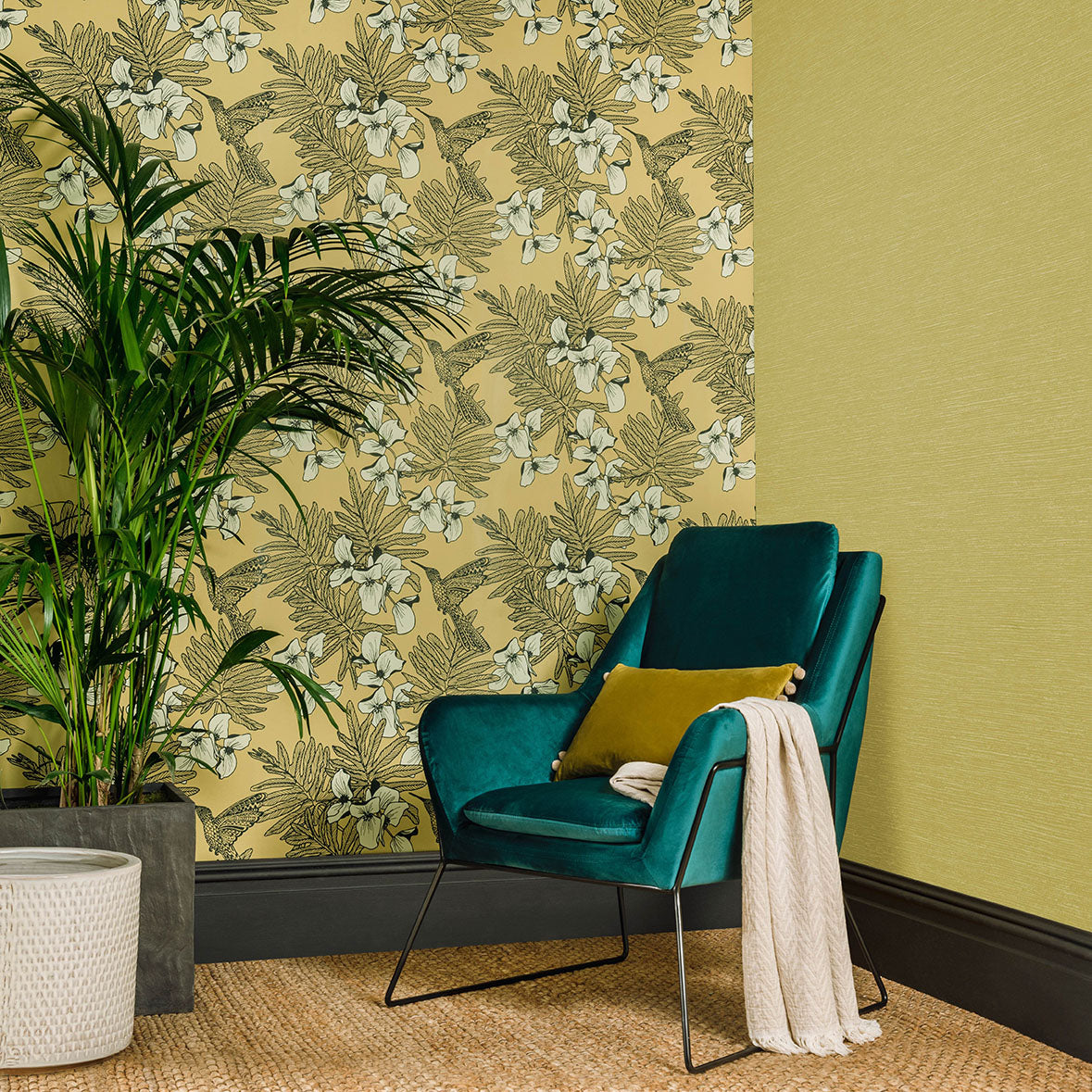 1838 Wallcoverings Hummingbird Behang 1804-117-01 - Mustard Yellow