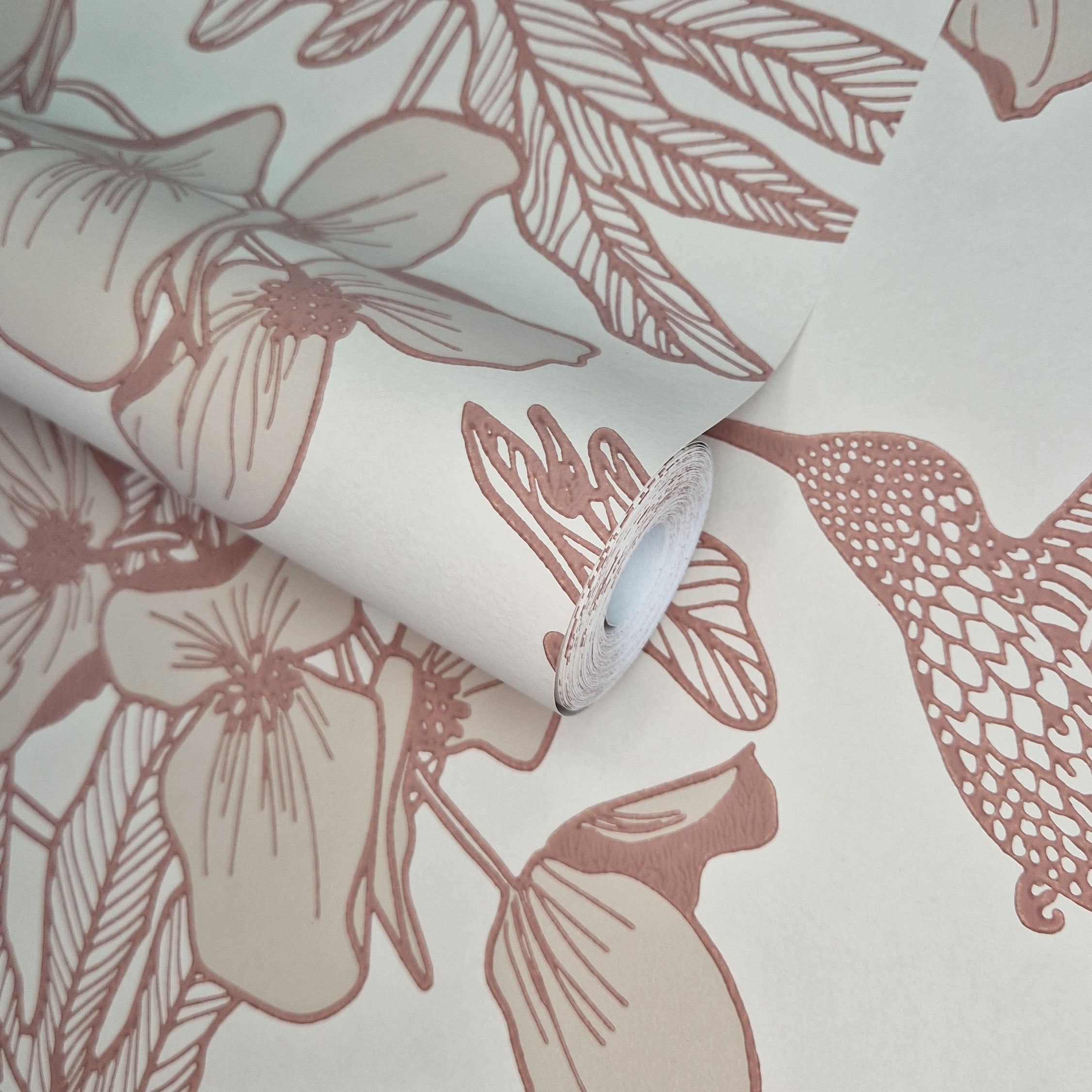 1838 Wallcoverings Hummingbird Beach Behang 1804-117-04 - Pink