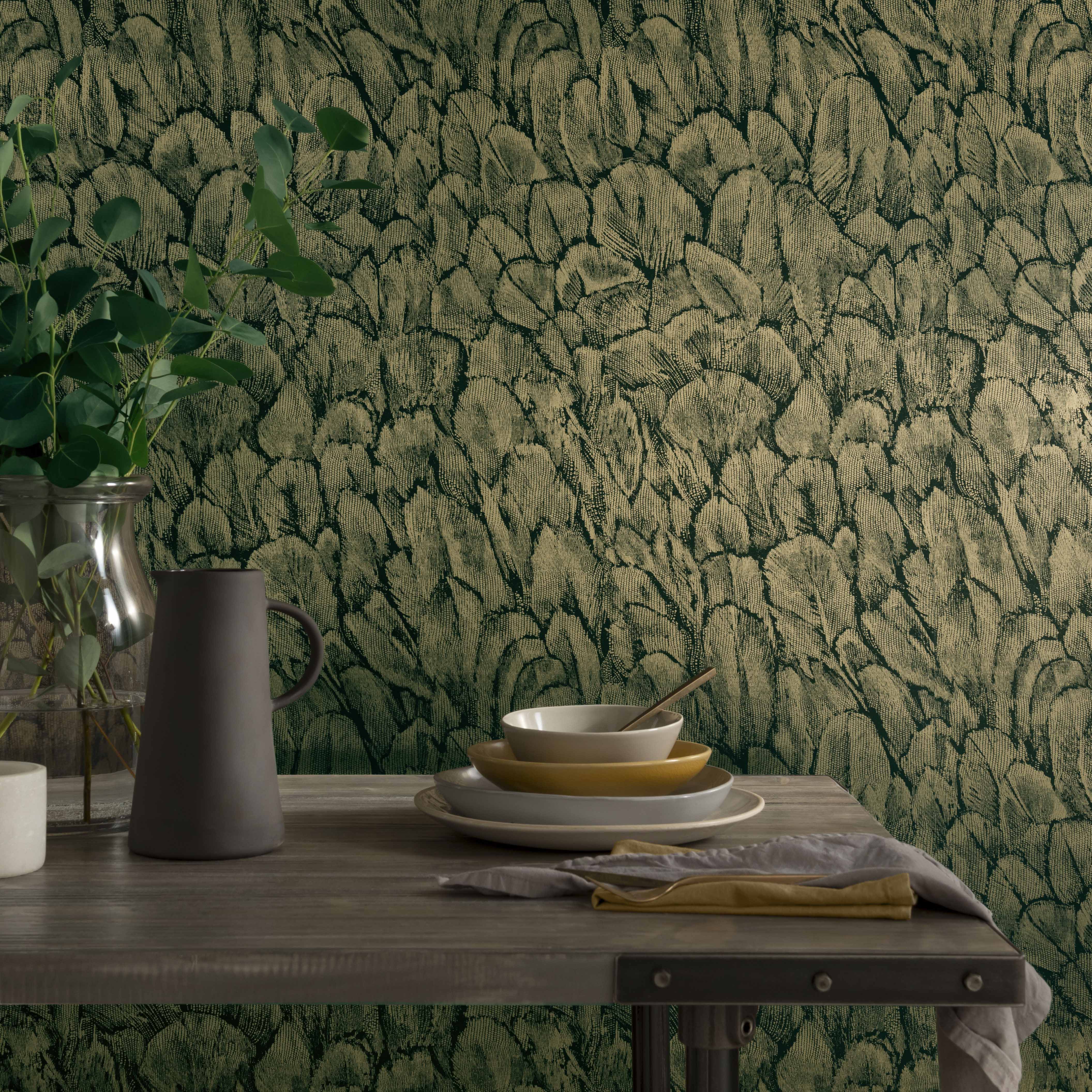 1838 Wallcoverings Tranquil Behang 1804-119-01 - Jet Black and Gold Foil