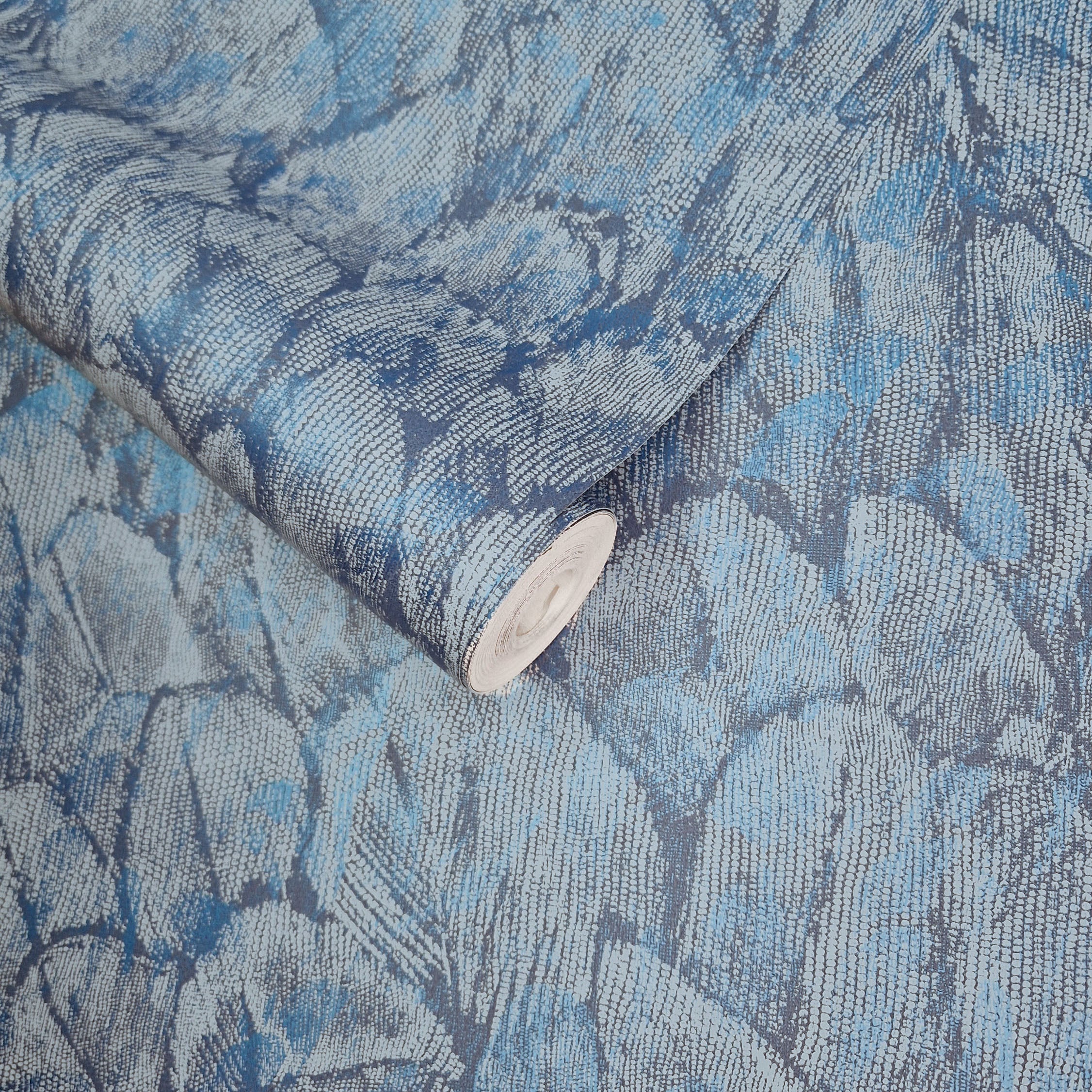1838 Wallcoverings Tranquil Lagoon Behang 1804-119-04 - Blue