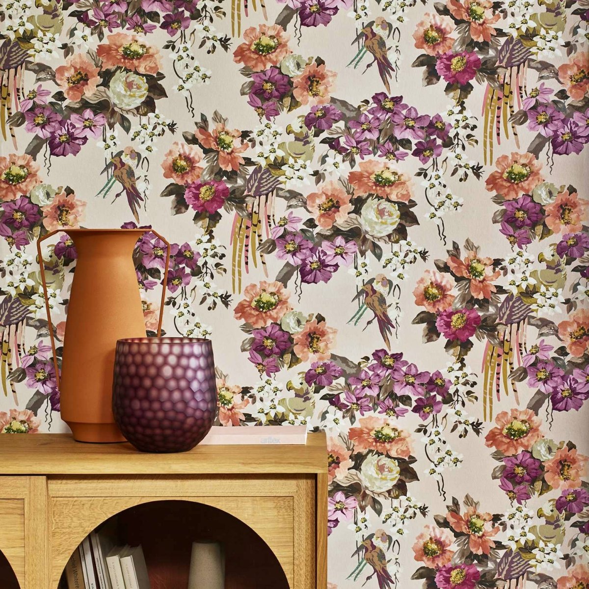 1838 Wallcoverings Floral Serenade Behang 2412-181-01 - LAB COLOUR THE WORLD