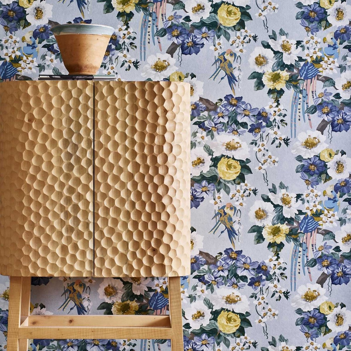1838 Wallcoverings Floral Serenade Behang 2412-181-04 - LAB COLOUR THE WORLD