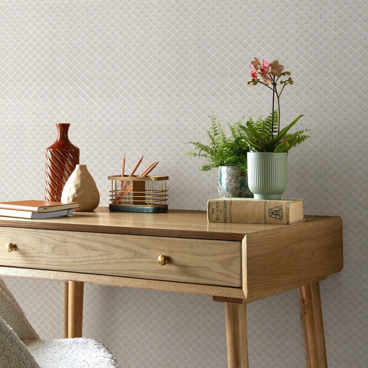 1838 Wallcoverings Gio Behang 1703-112-01 - LAB COLOUR THE WORLD