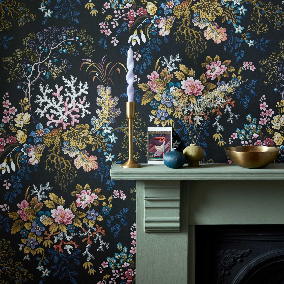 1838 Wallcoverings Kilburn's Coral Behang 2311-166-04 - LAB COLOUR THE WORLD