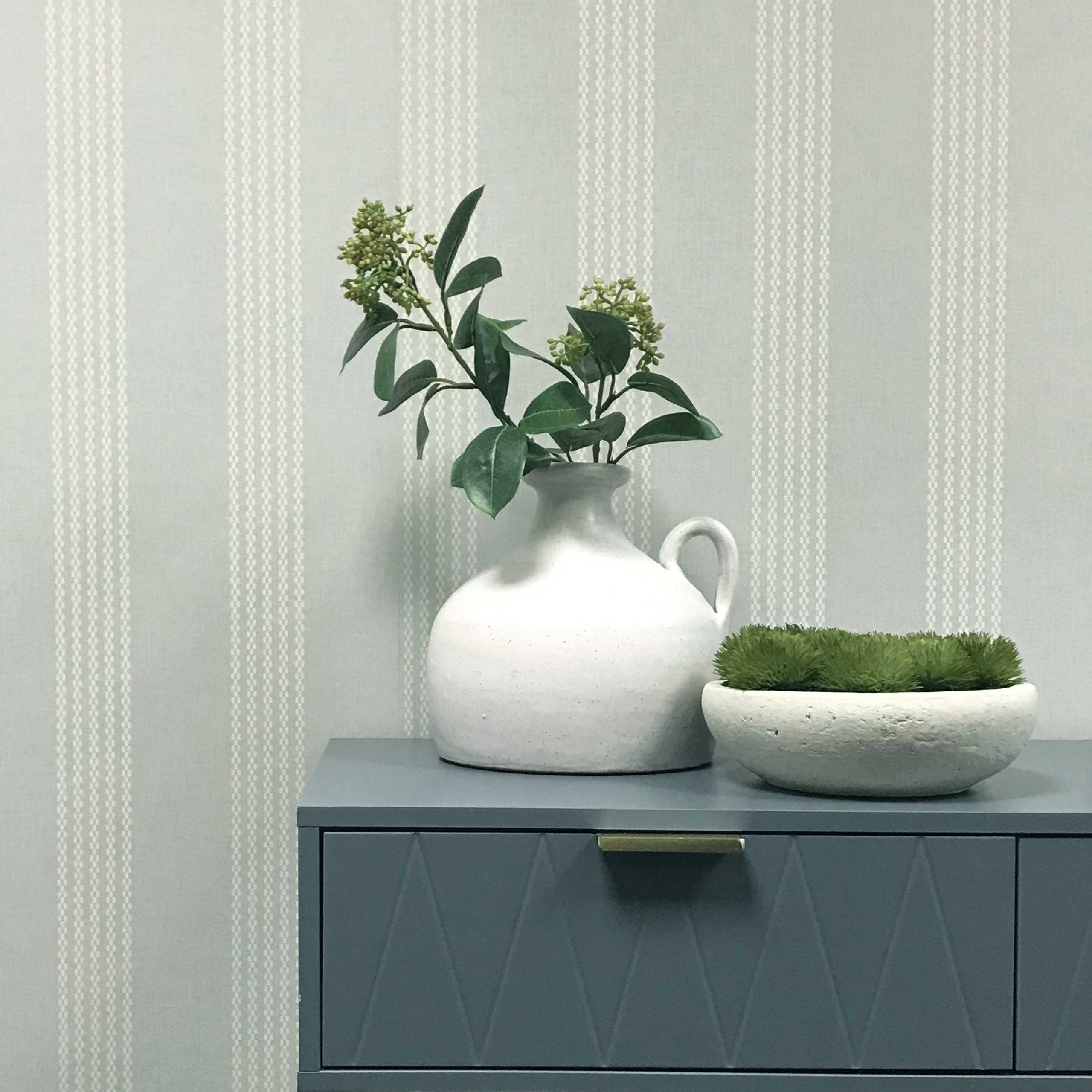 1838 Wallcoverings Silk Stripe Behang 2513-186-04 - Powder Blue