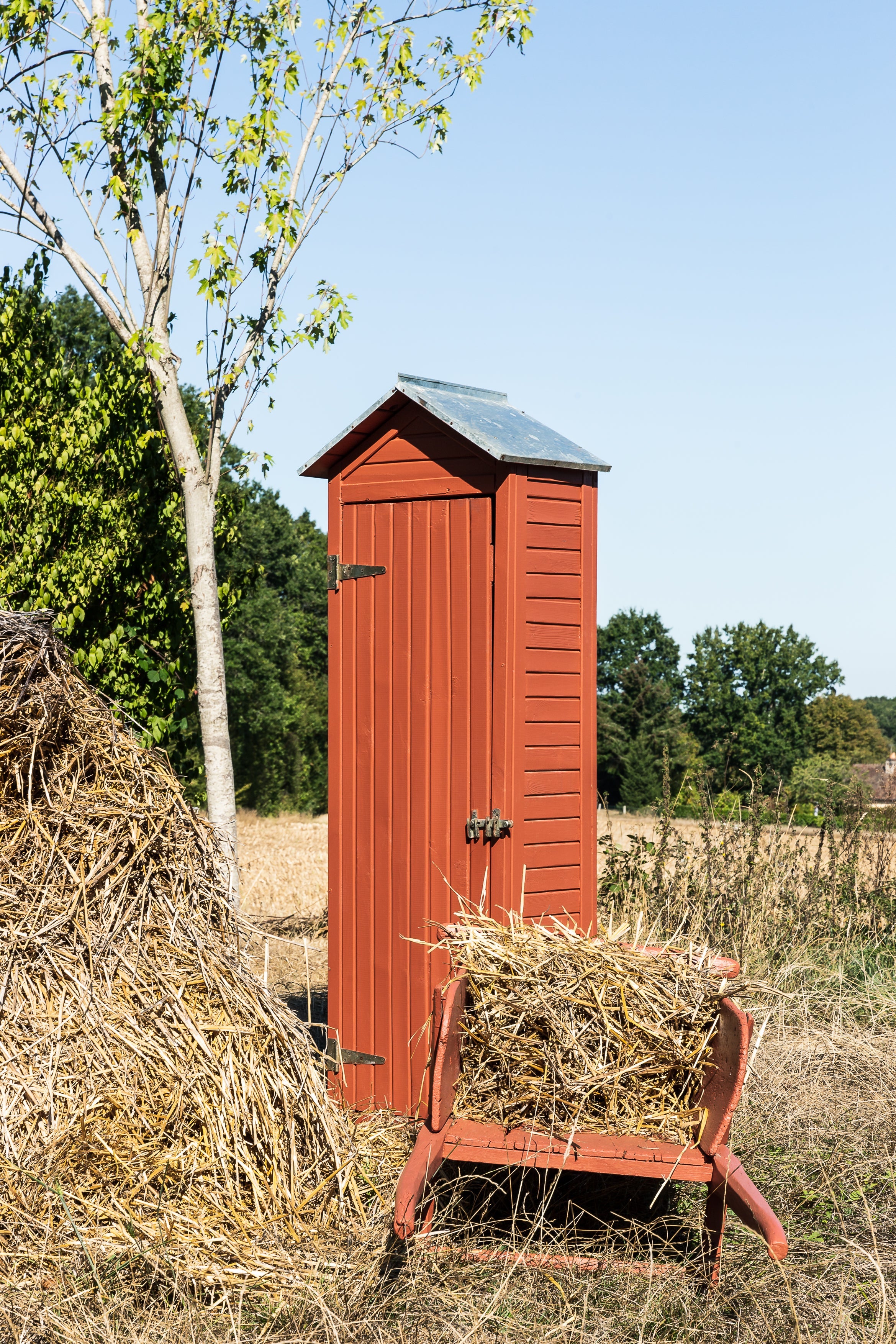 Picture Gallery Red no. 42