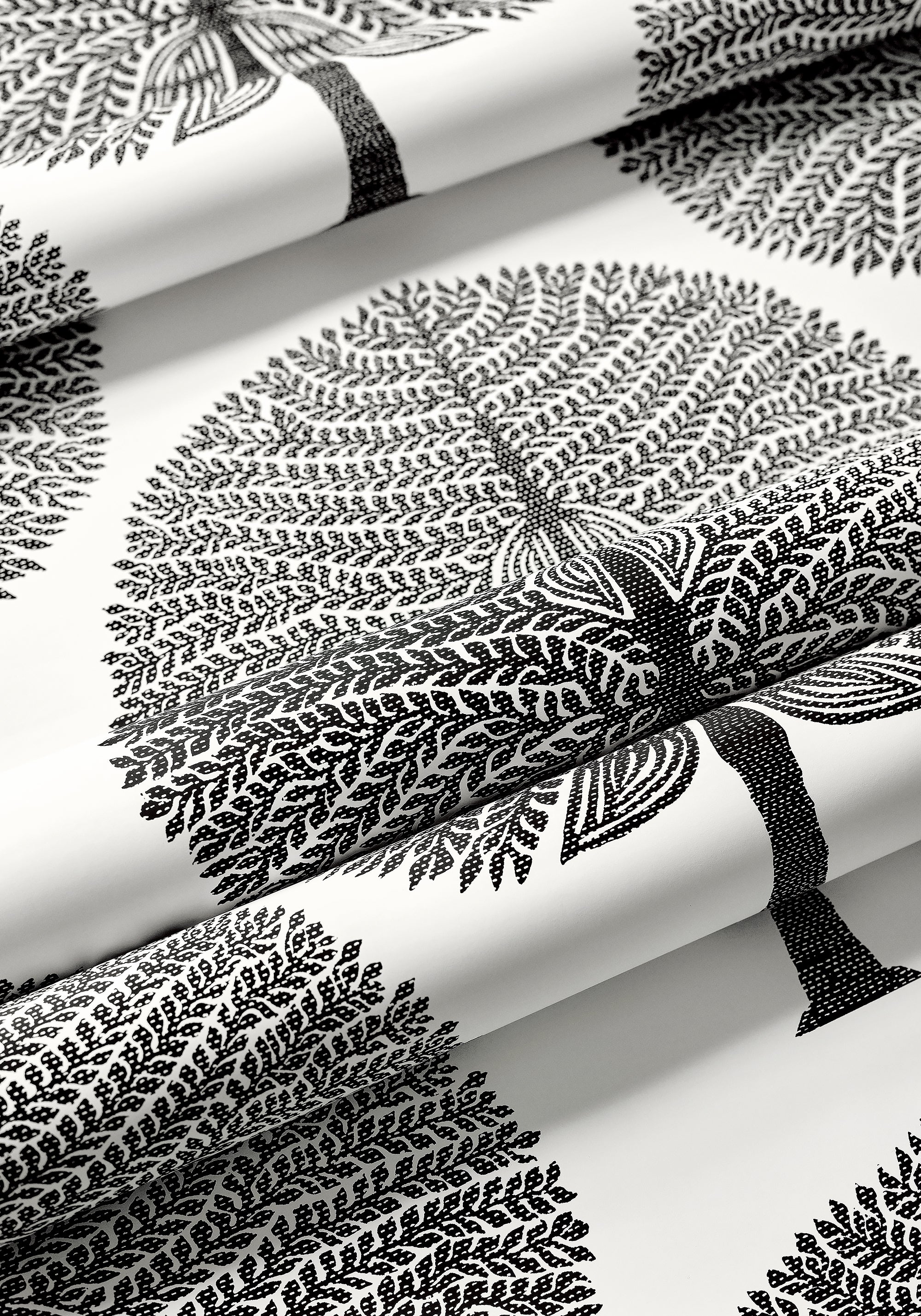 Thibaut Ceylon Mulberry Tree Behang T10602 - sfeerbeeld